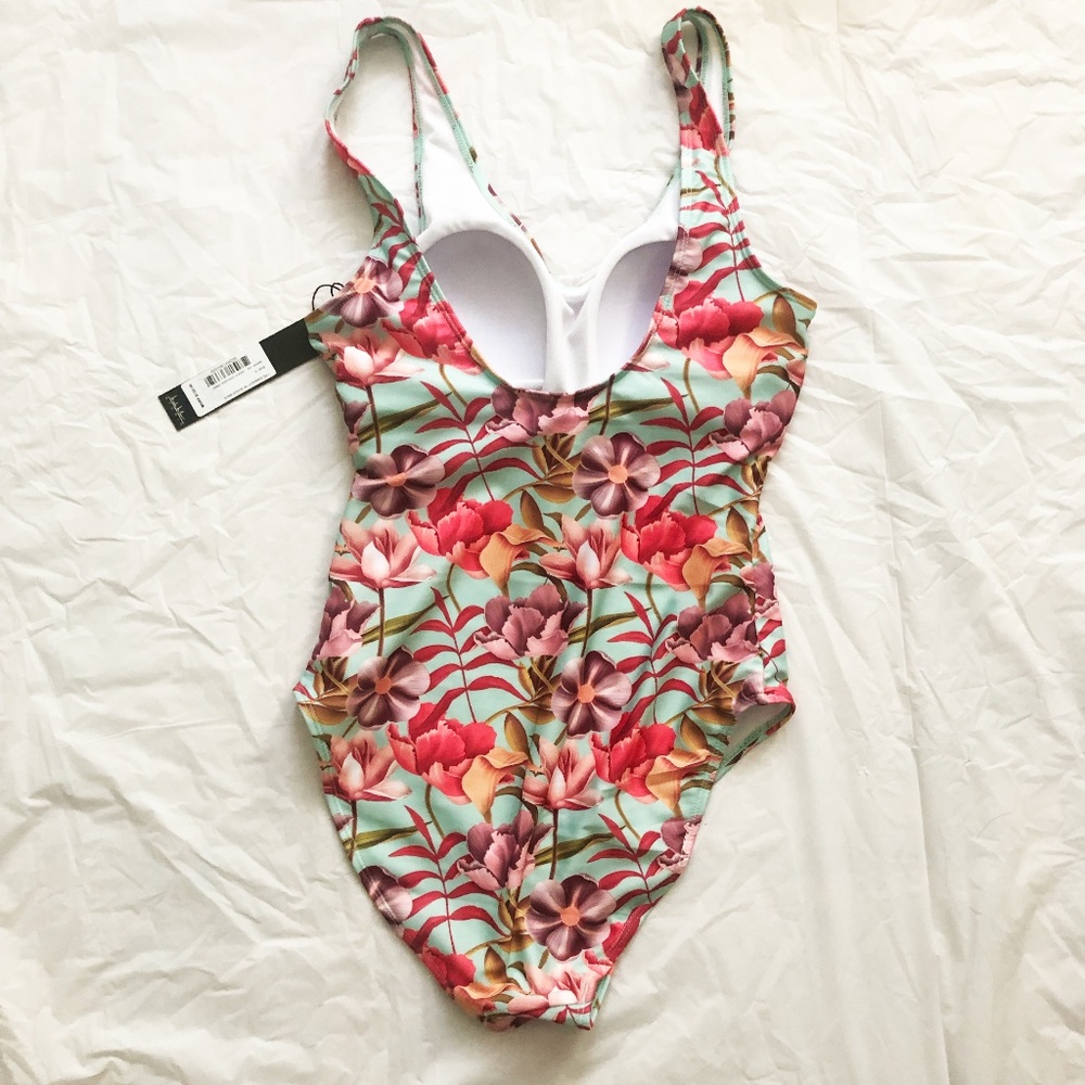 NWT Nicole Miller Leafs Cascade Print One piece bathing suit Small - Picture 2 of 5